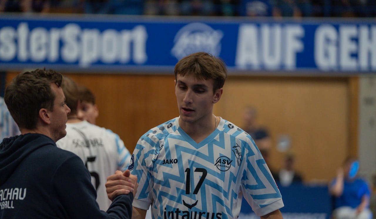 Arbeiten auch nach Rückschlägen gut zusammen: Trainer Patrick Steuerwald und Will Kuhns. <br>Foto:  Leon Greitner