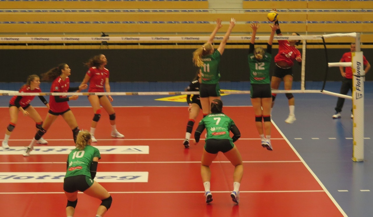 Gipfeltreffen in der Ballsporthalle
