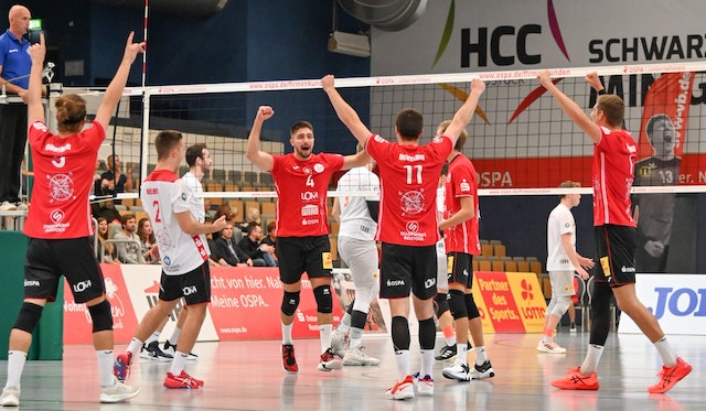 VW gewinnt erstes Heimspiel überlegen 3:0