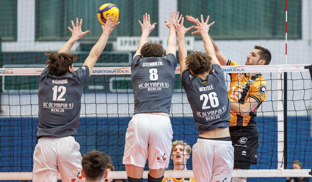 Spannendes Berlin-Derby mit klarer Tendenz