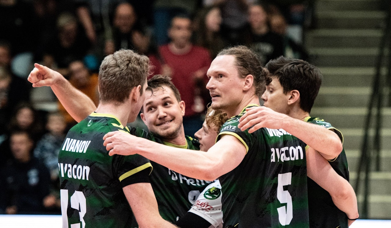 Kadernews GRIZZLYS: Wagner macht weiter!