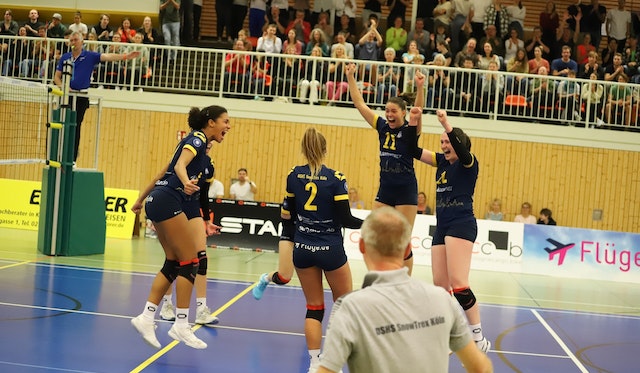 DSHS SnowTrex Köln gewinnt gegen Dingden
