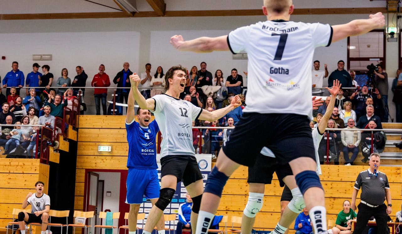 Heimauftakt und frühes Gipfeltreffen