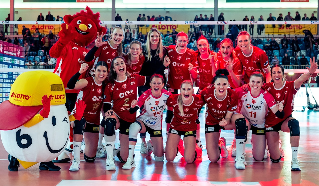 Vom Flugzeug in die Arena & Punkte geholt