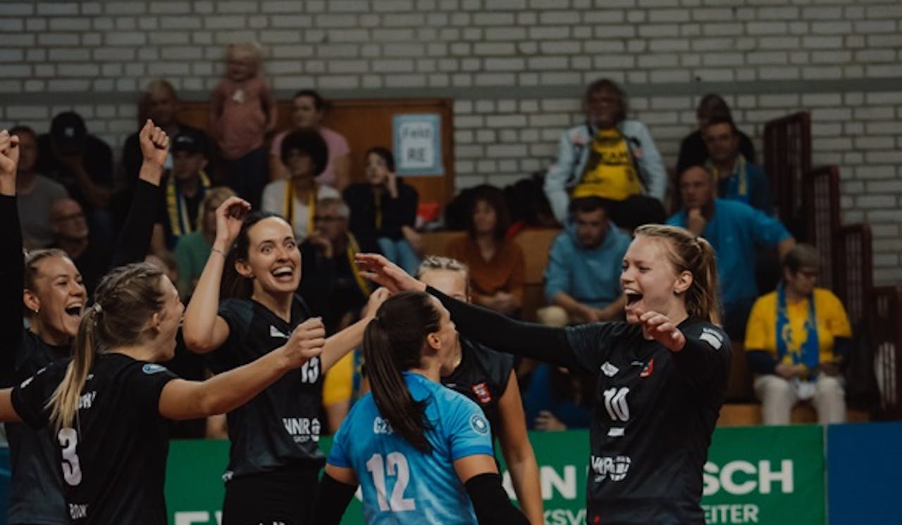 #bizepsvolleys vor Geisterspiel in Münster