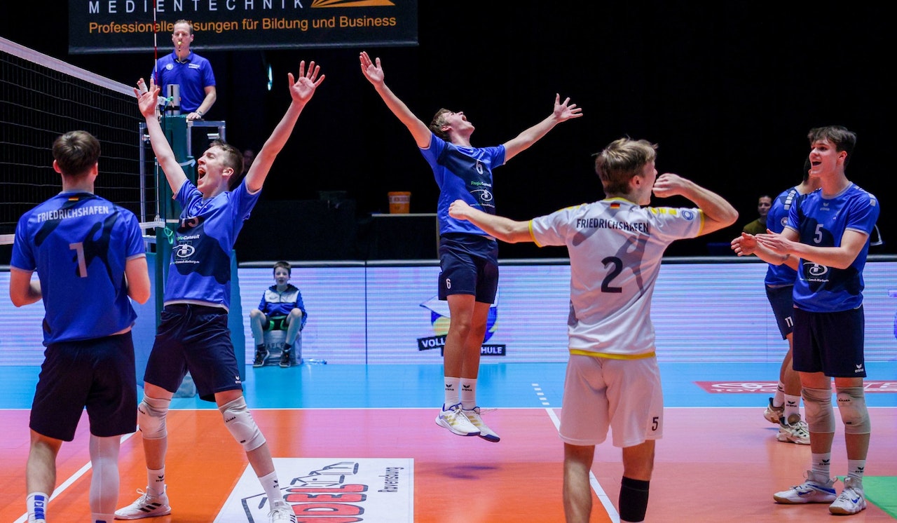 YoungStars tanzen nach drei Sätzen
