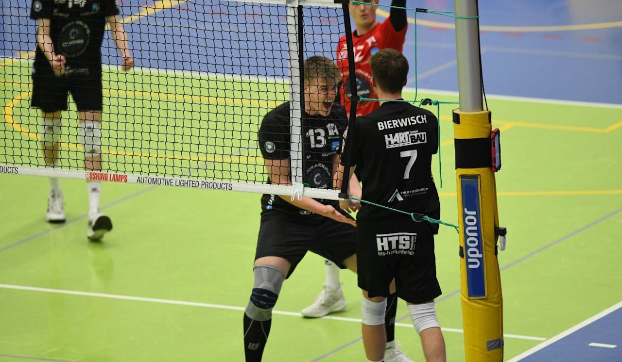 Franken empfangen Bayern