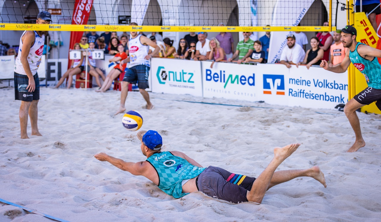 Globus Beach Masters mitten im Mühldorfer Stadtfest