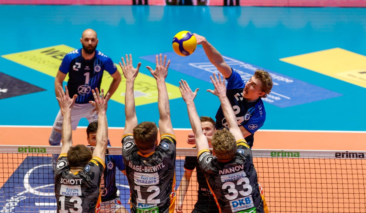 Halbfinale geht ins Entscheidungsspiel