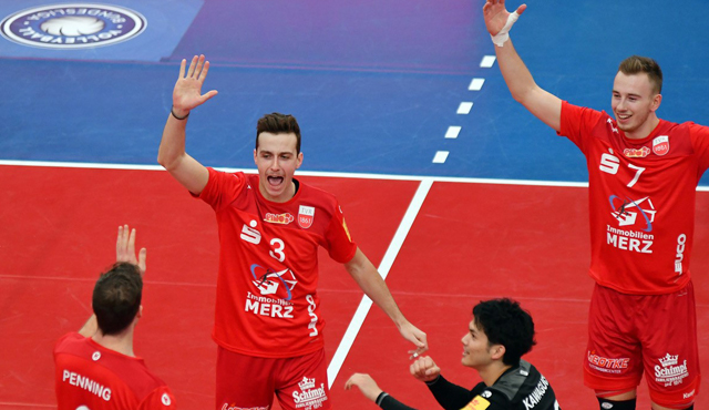 Magische Nacht am Neckar: Comeback-TVR schlägt United Volleys
