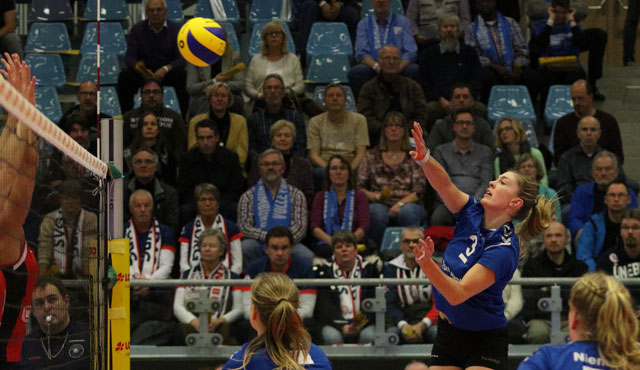 Volleyball-Team Hamburg mit Niederlage vor großer Kulisse in der CU Arena