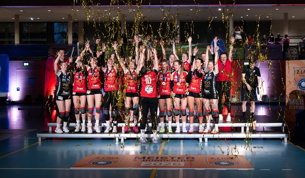 SV Lohhof krönt Traumsaison mit Derby-Sieg