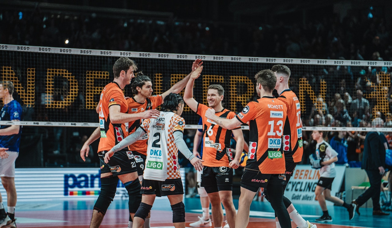 Das Saisonfinale: Schluss- und Höhepunkt im Volleyballtempel