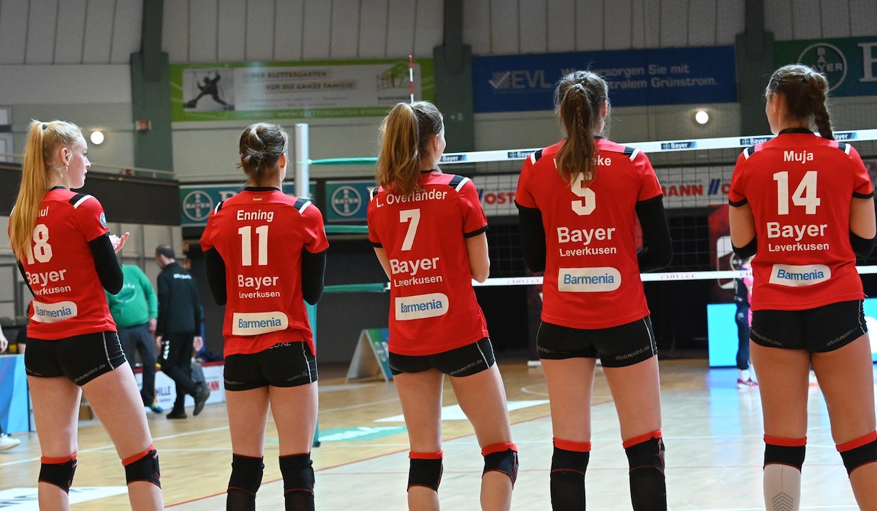 BayerVolleys spielen um den dritten Platz