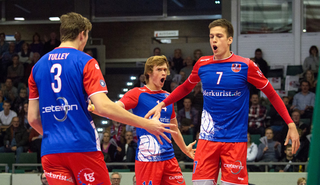 United Volleys beim Hessentag auf ungewohntem Terrain