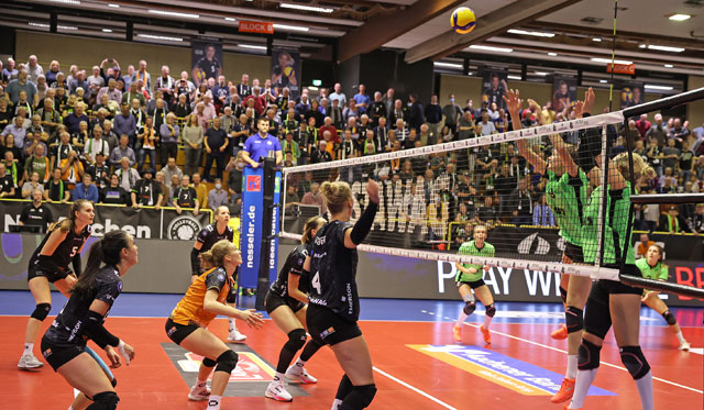 Aachen mit Heimsieg in der Derbyschlacht