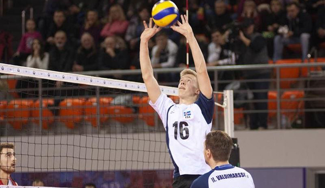 Isländischer Nationalspieler Máni Matthíasson komplettiert Bliesener Zuspiel-Duo
