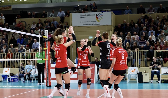 DSCVOLLEY mit hart erkämpftem Auswärtssieg