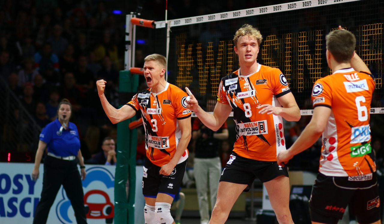 Pokalfieber im Volleyballtempel