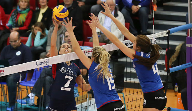 Pokalfinalist Stuttgart zu Gast in Wiesbaden