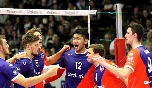 United Volleys „Big in Japan“