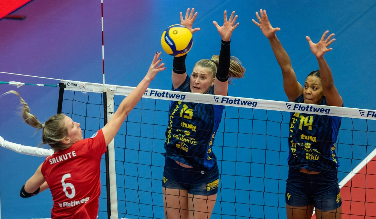 Raben gastieren in der PALMBERG ARENA