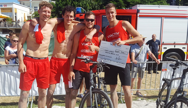 Hallen-Profis überzeugen auch im Sand