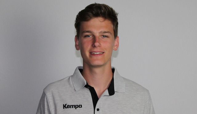 Paul Henning macht die Mitte zu