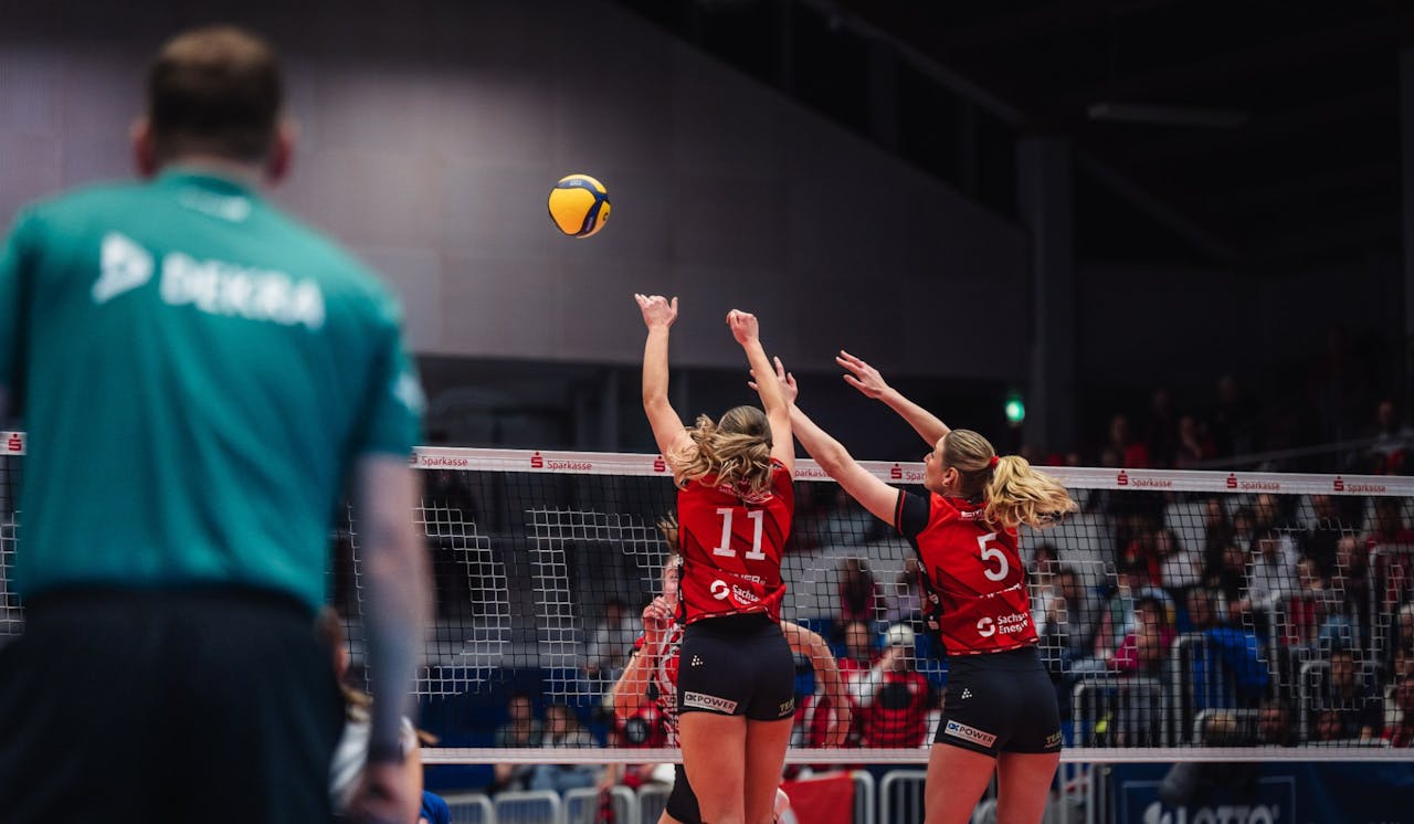 Volleyball im Doppelpack