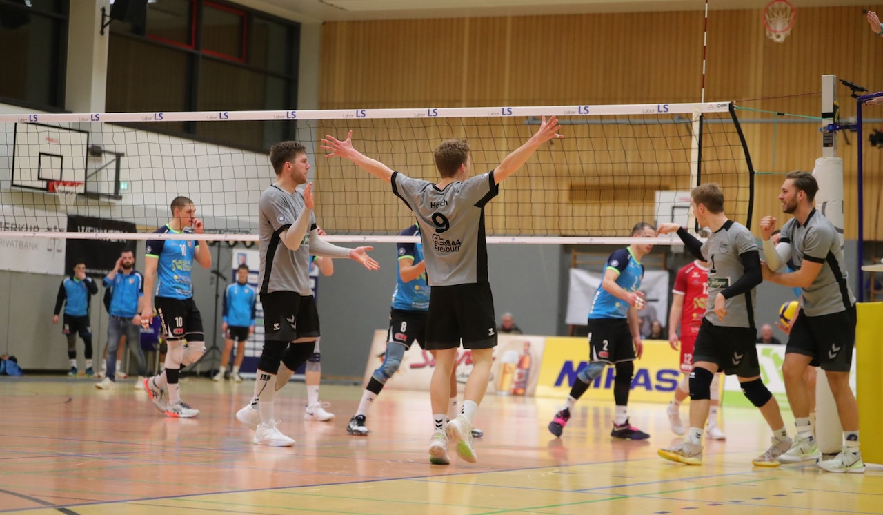 FT gewinnt umkämpftes Spiel in Dresden
