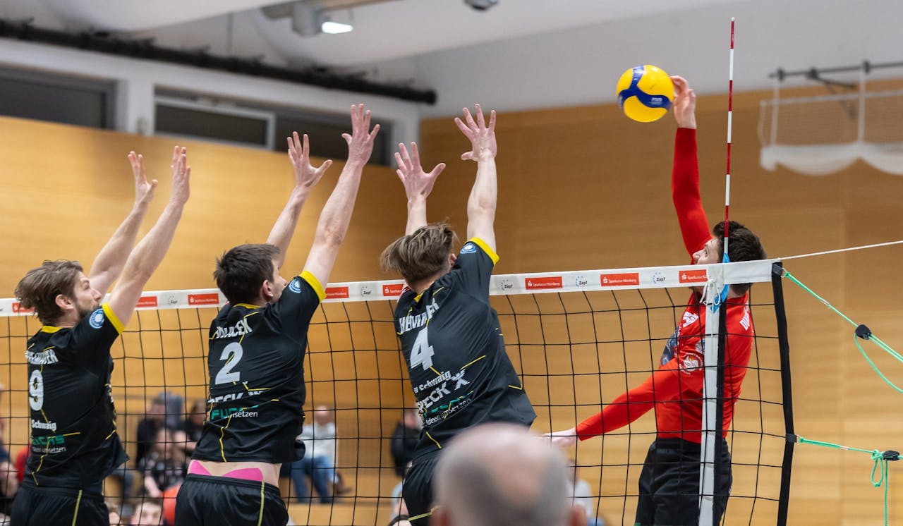 Schwaig mit Heimniederlage im Derby