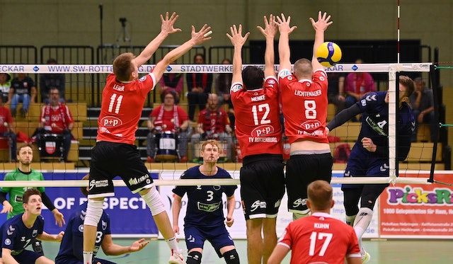 Knappe Niederlage vor Rekordkulisse