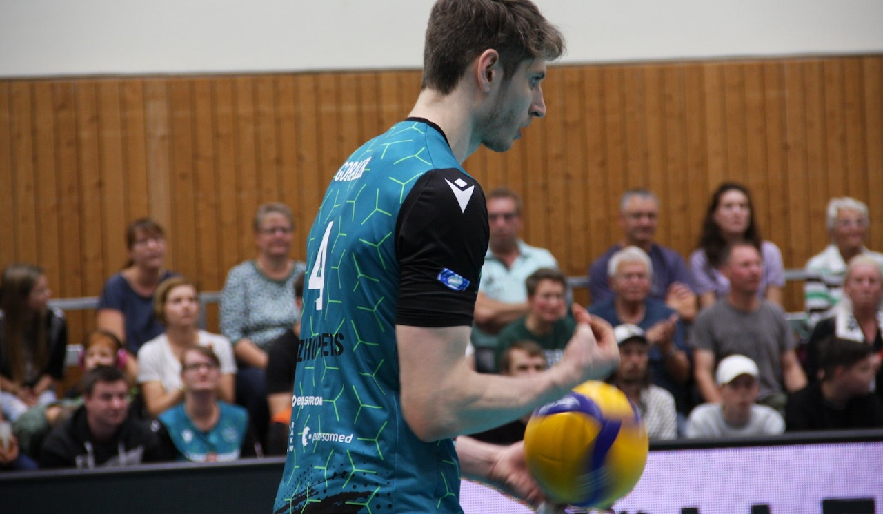 Netzhoppers empfangen den TSV Haching
