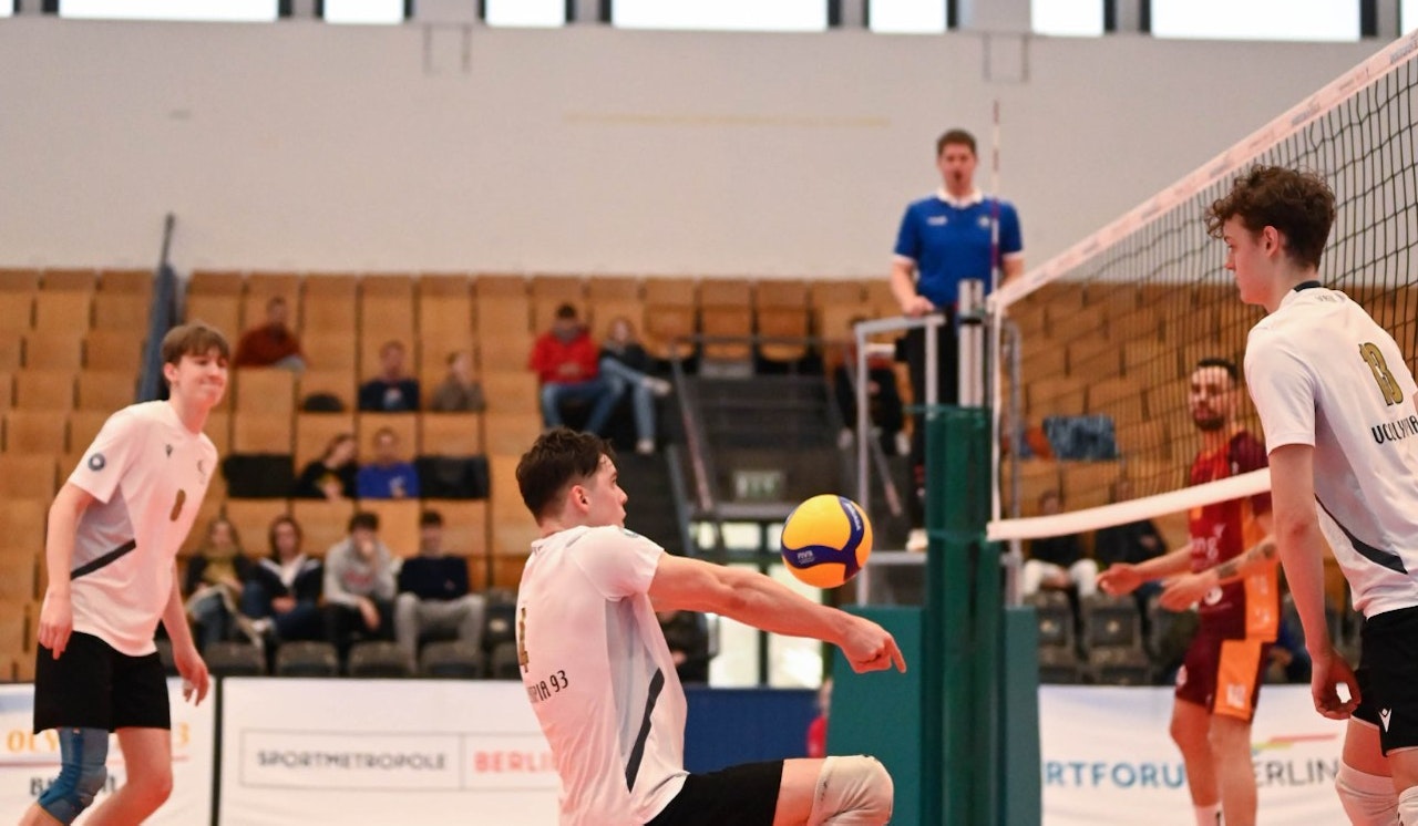 Sieg und Niederlage für VCO Jungs
