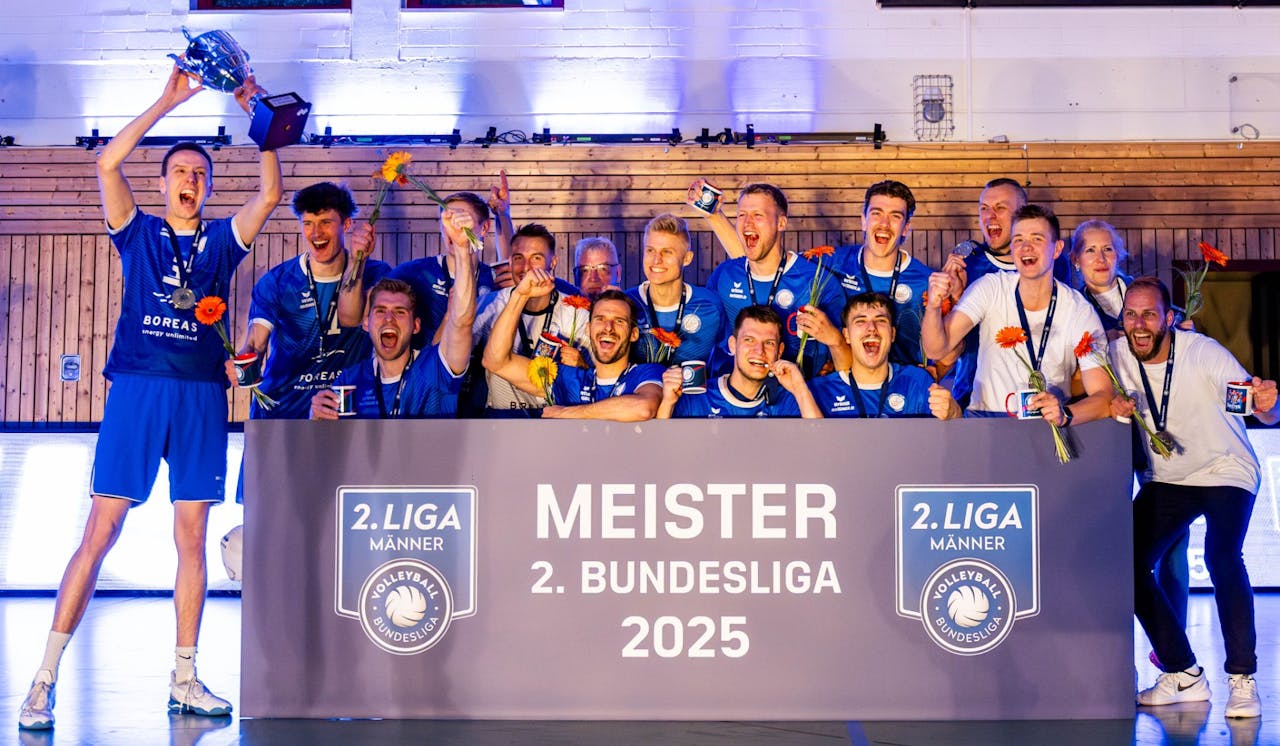 Trainingsauftakt der Blue Volleys