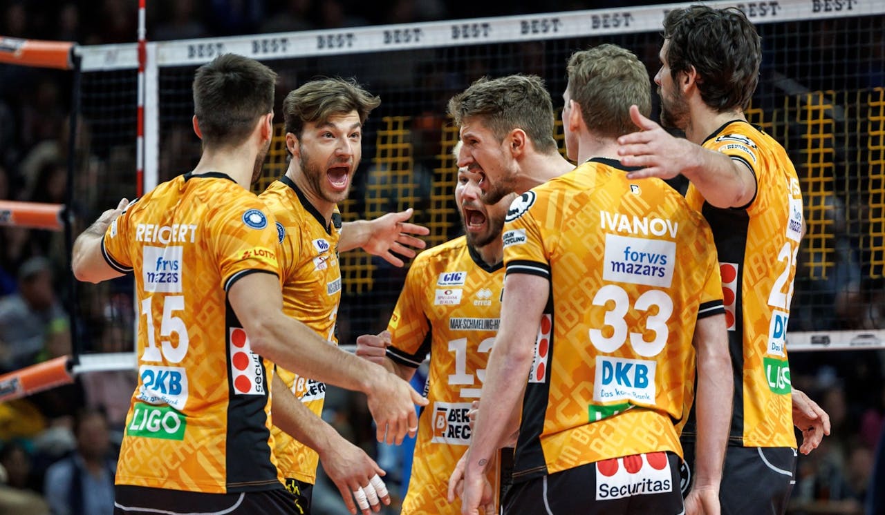 BR Volleys feiern 3:0-Sonntagssieg