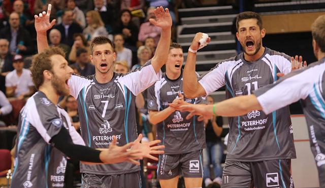 SWD powervolleys Düren: Romans Sauss verlängert Vertrag