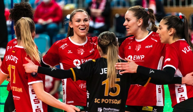 Potsdam mit 3:0 ins Doppelspiel-Wochenende