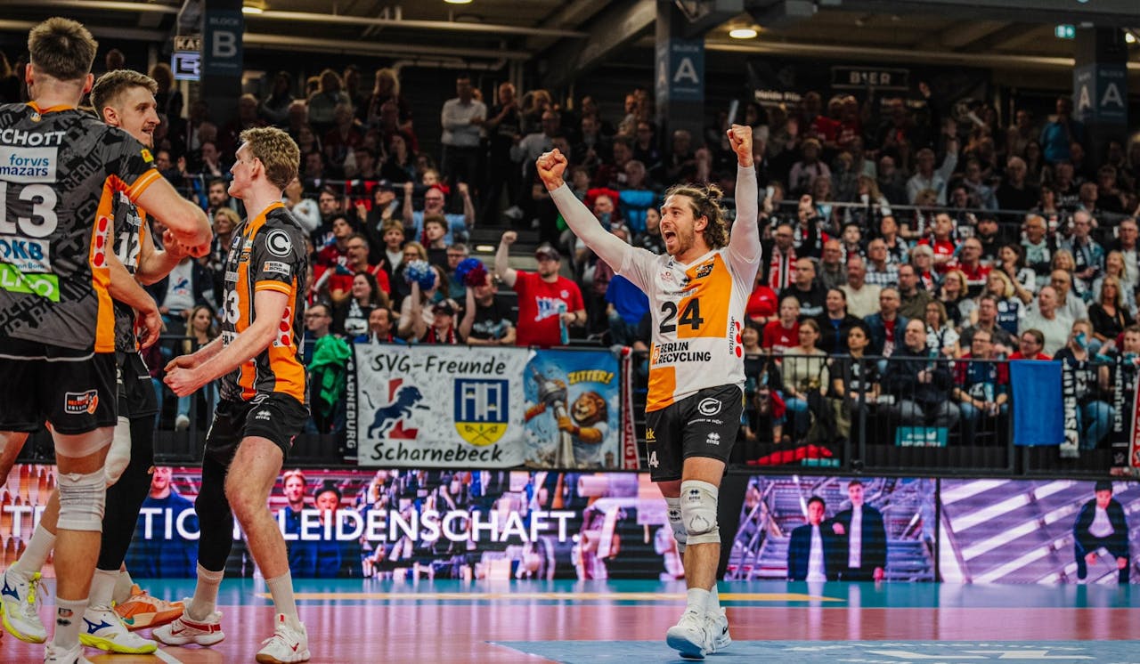 BR Volleys „klauen“ erstes Spiel