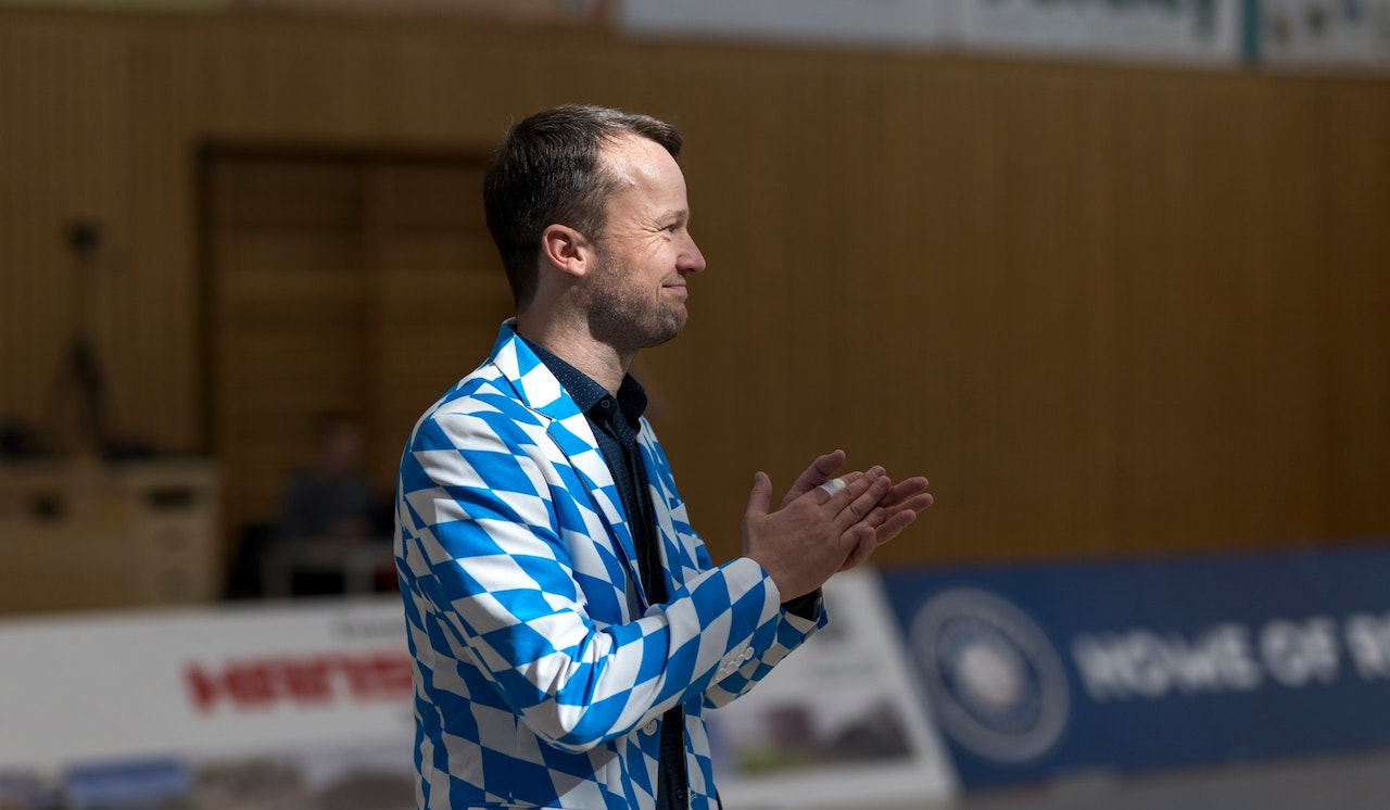 Andreas Urmann bleibt Trainer beim TVD