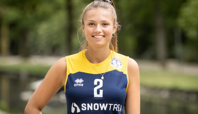 Hannah Bolsius von Damen II zum Team DSHS SnowTrex Köln