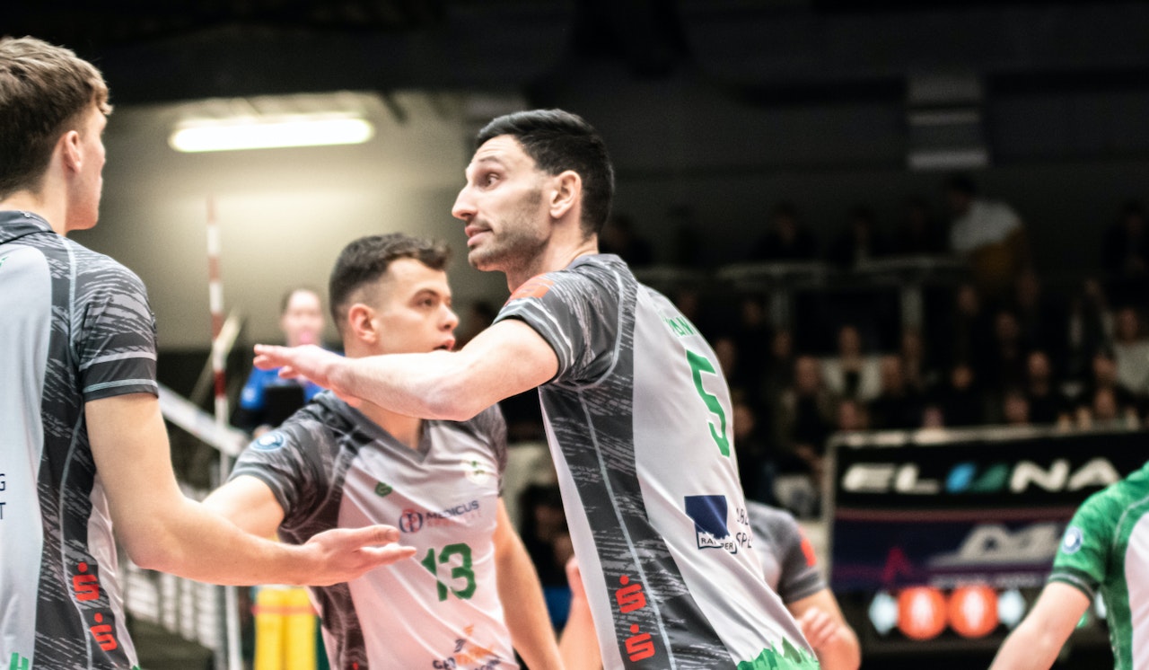 Paduretu als Libero bei den Grizzlys