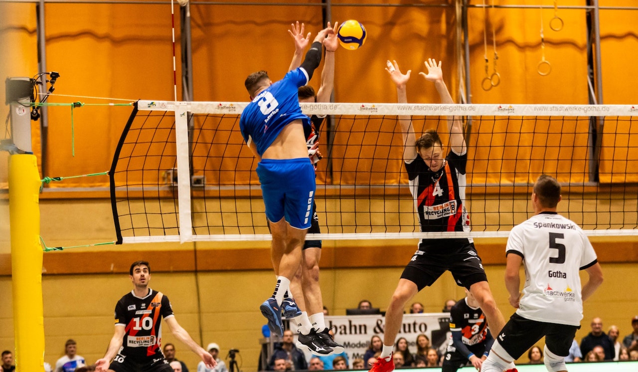 Härtetests für Blue Volleys