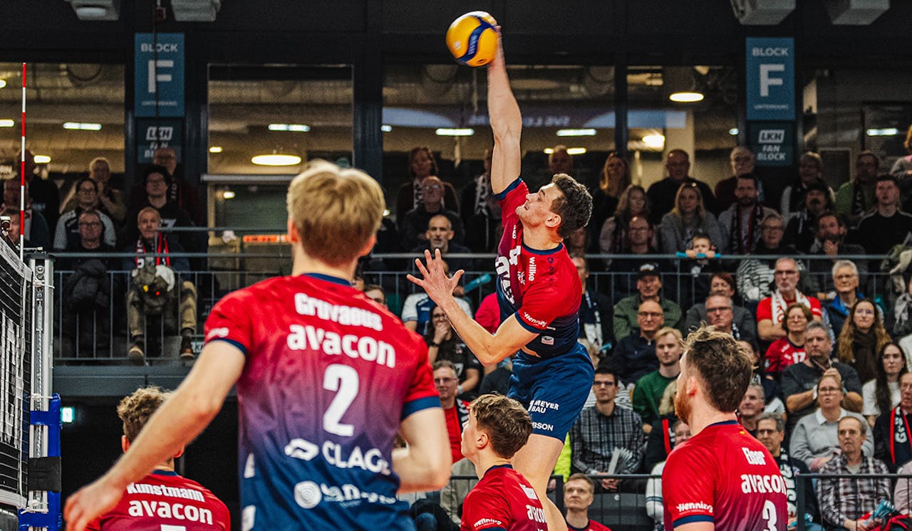 SVG holt die Hammer-Serien raus
