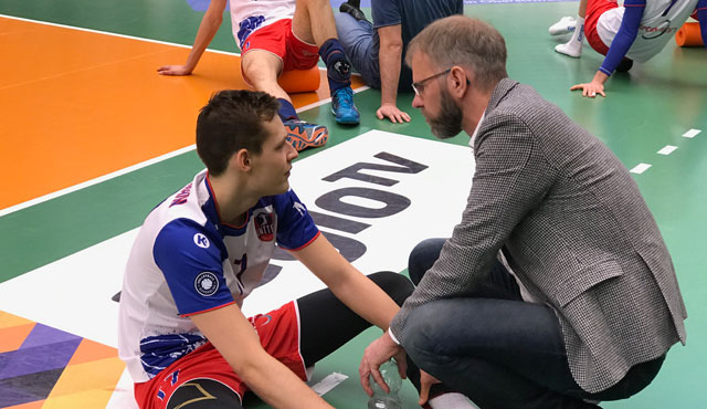 Lange Kerls sitzen diesmal am kürzeren Hebel