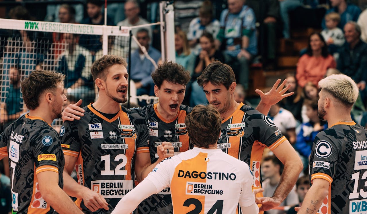 Problemlos ins Viertelfinale