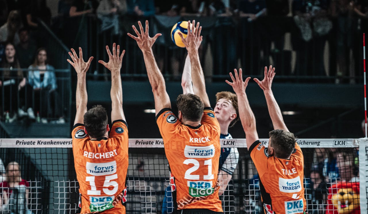 SVG unterliegt im Foto-Finish