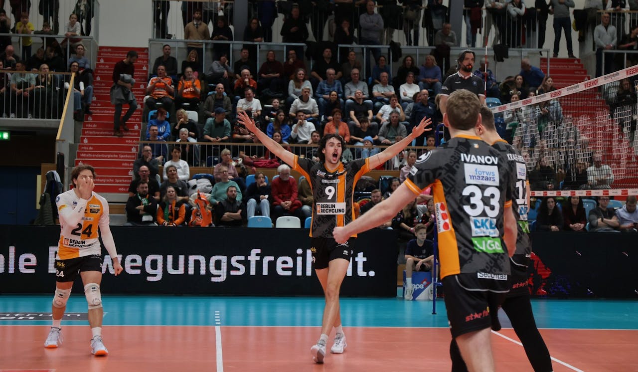 Vorweihnachtlicher Sieg im Derby