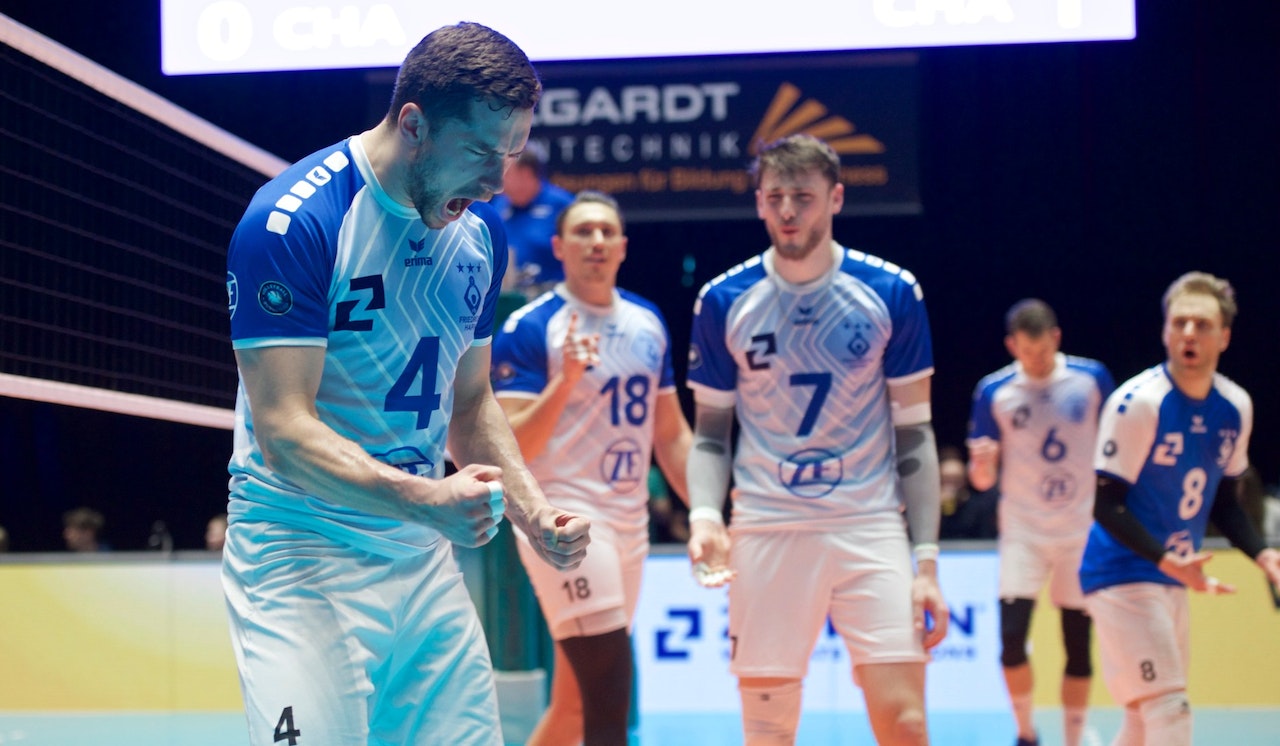 Matchball in eigener Halle
