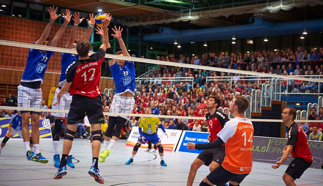 Trotz Niederlage gegen VfB Friedrichshafen: SSC Karlsruhe feiert Volleyball-Fest im DVV-Achtelfinale